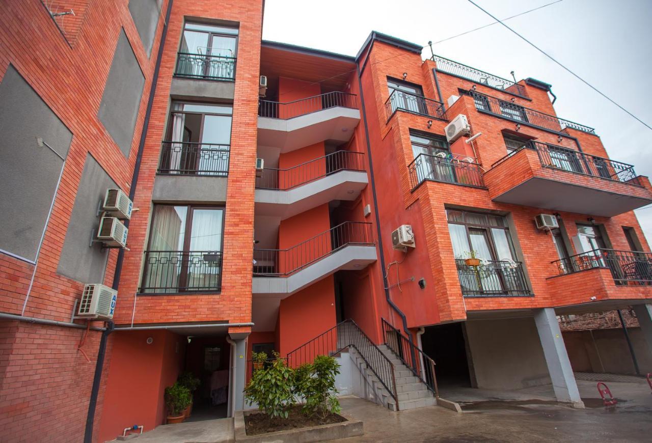 Apartment On L.Meskhishvili Turn Tbilisi Exterior photo